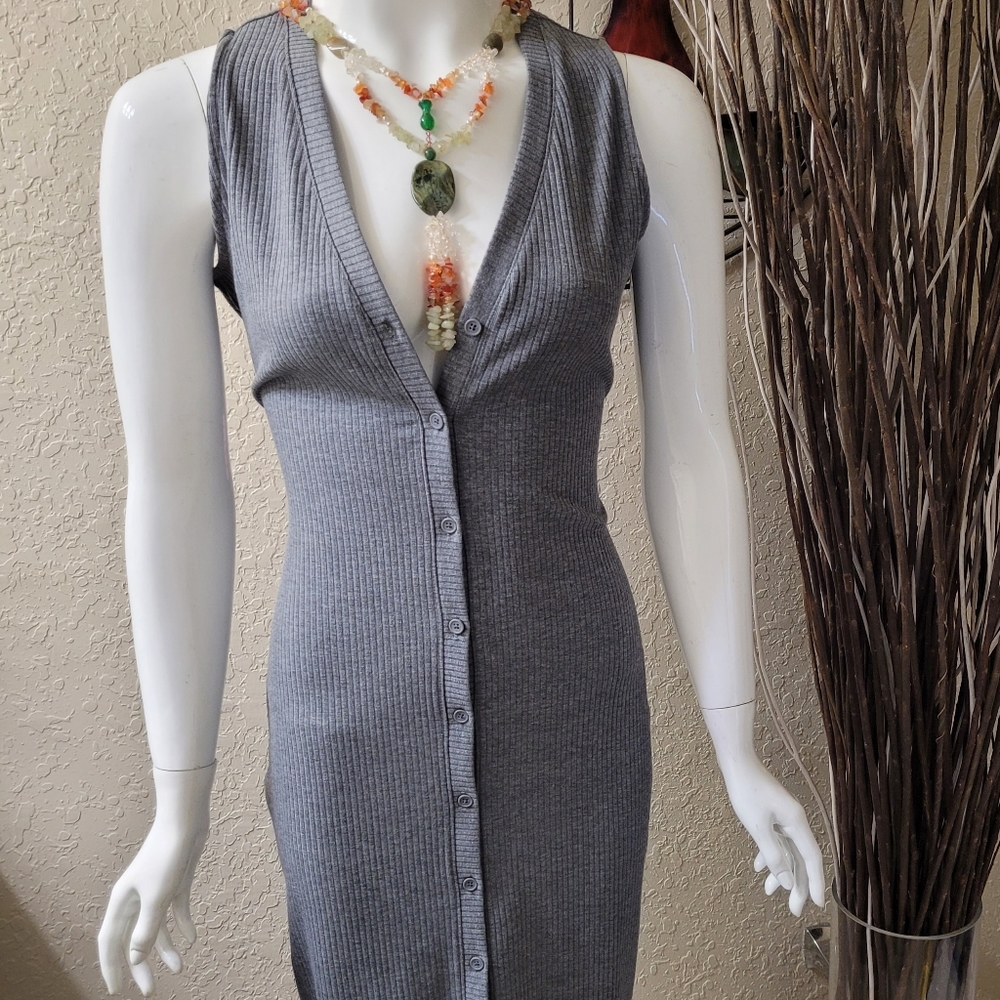 Gray Sleeveless Sweater Dress